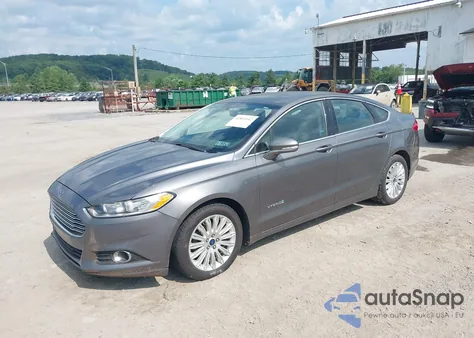 2014 Ford Fusion Hybrid Se z USA, uszkodzony, nr VIN 3FA6P0LU3ER152517